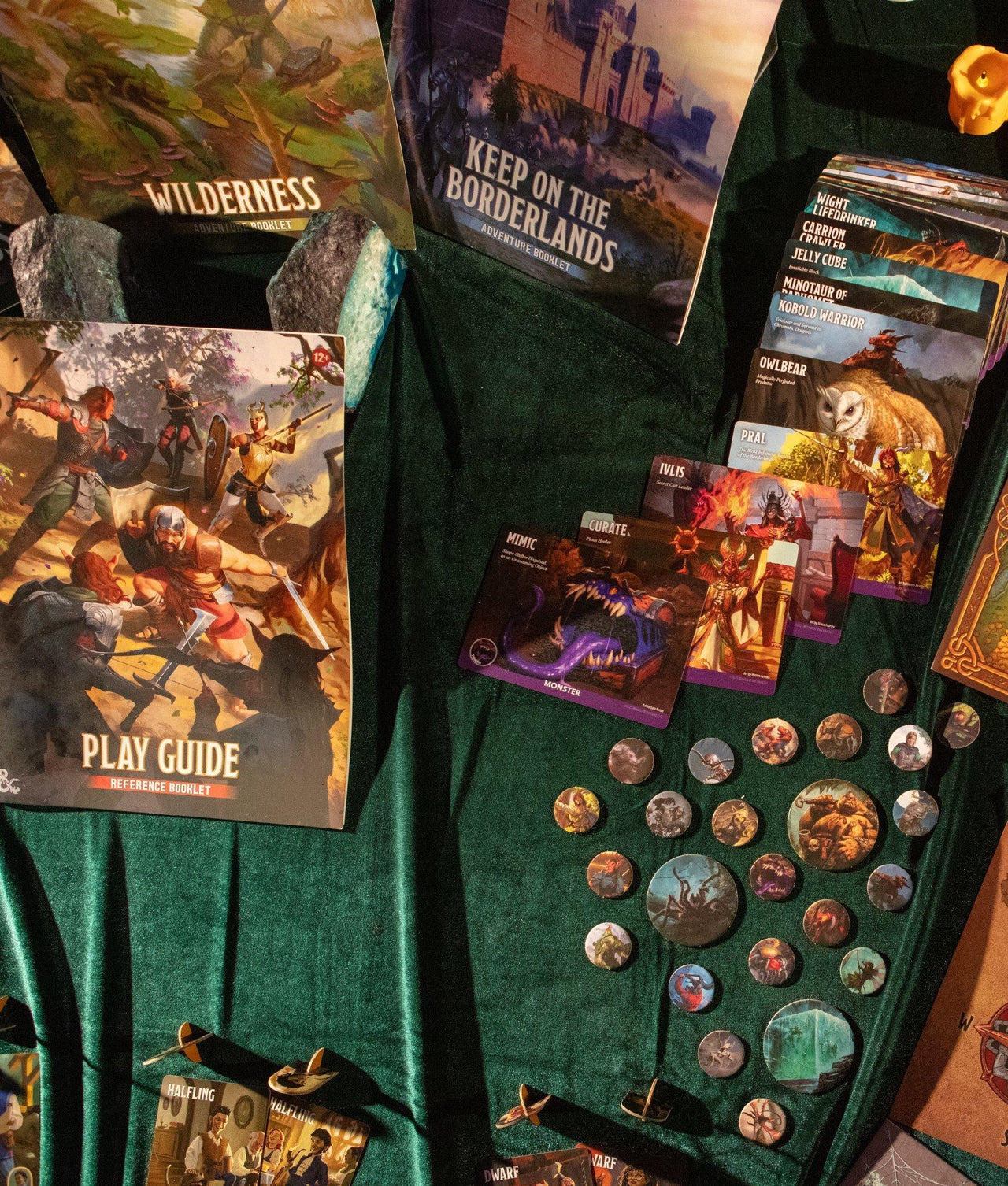 D&D Starter Set: Heroes of the Borderlands – components 2