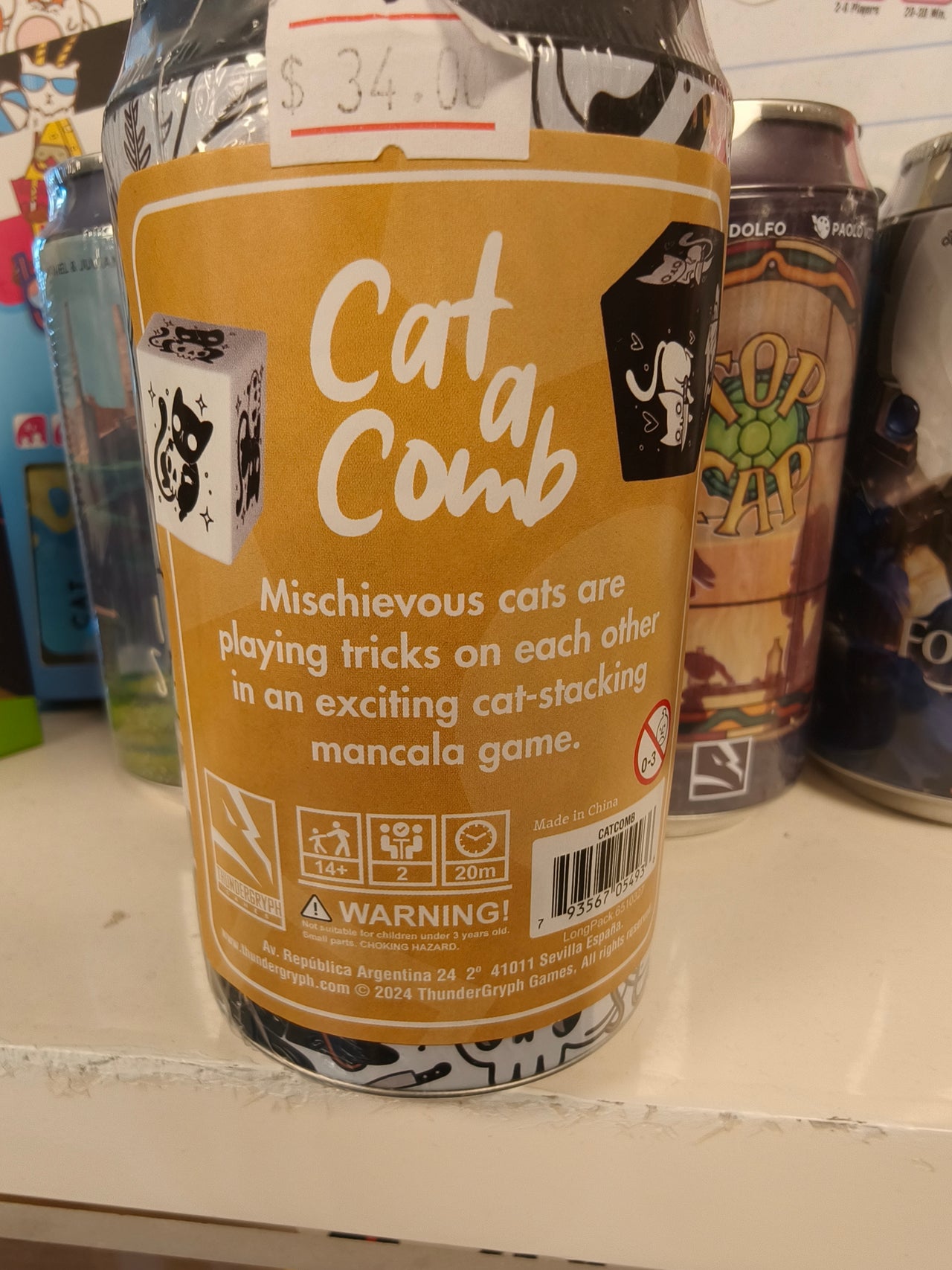 cat a comb