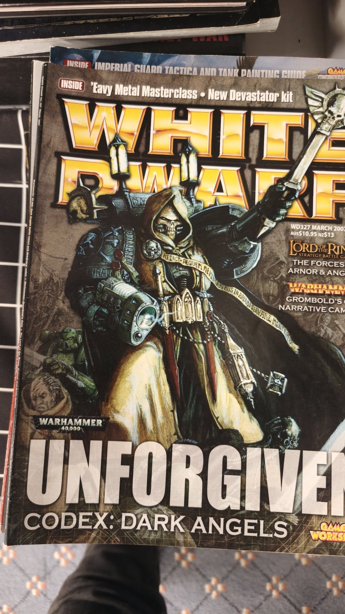 White Dwarf 327 – March 2007